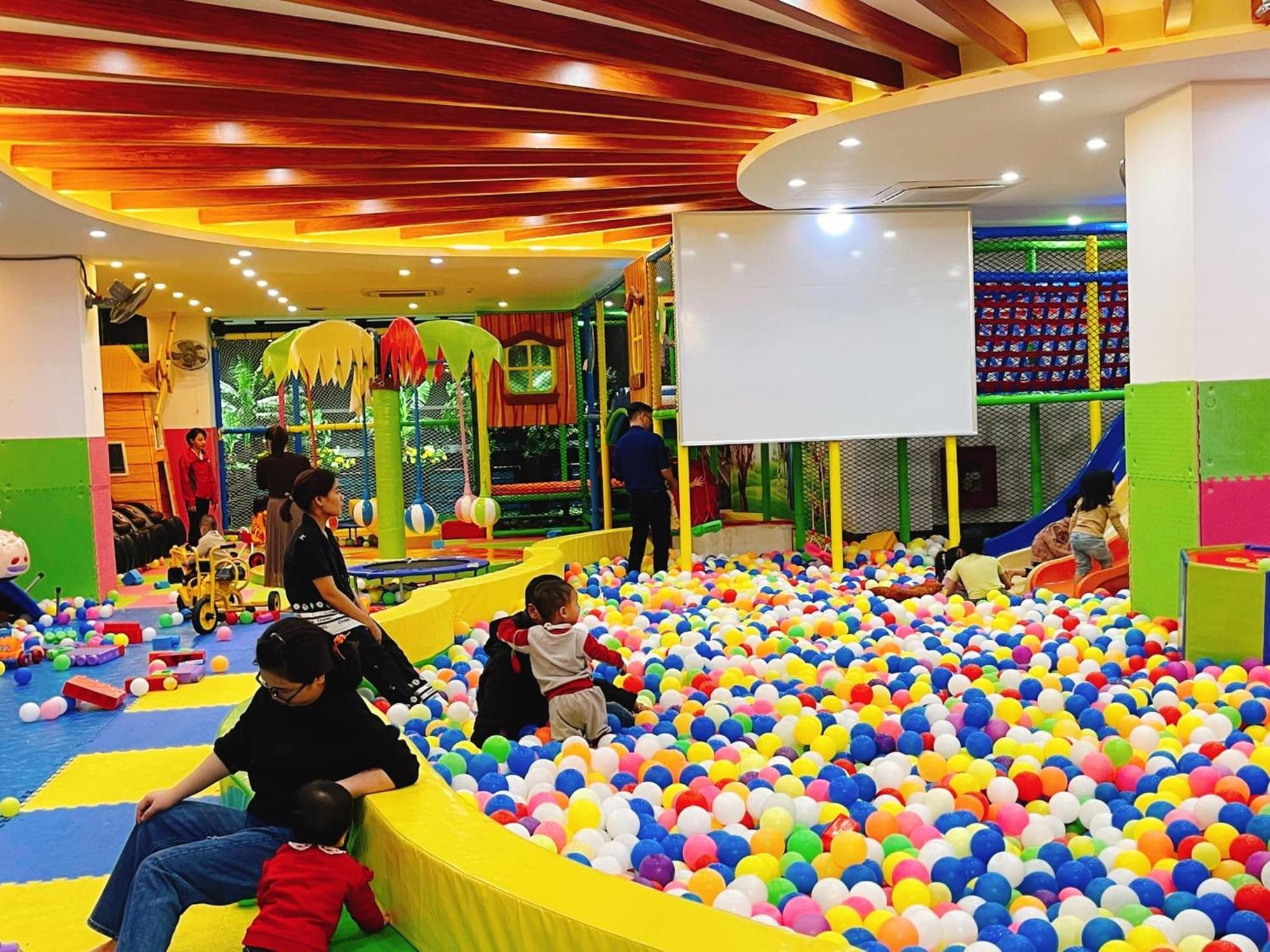 Binh An Nhien Hotel Duong Thanh Екстериор снимка