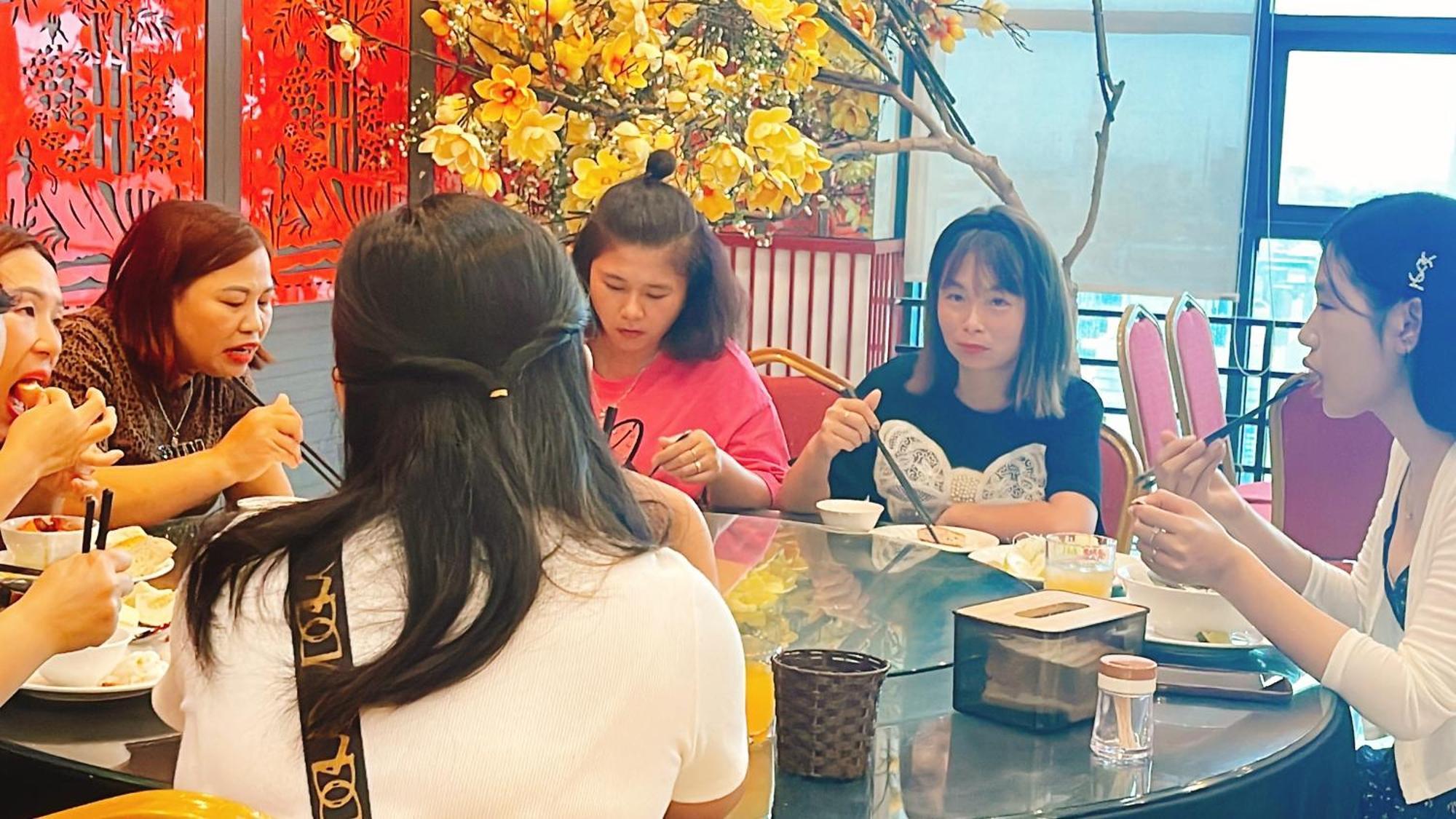 Binh An Nhien Hotel Duong Thanh Екстериор снимка